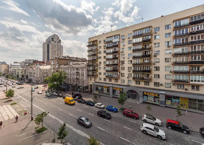 Apartments On Velyka Vasylkivska 47